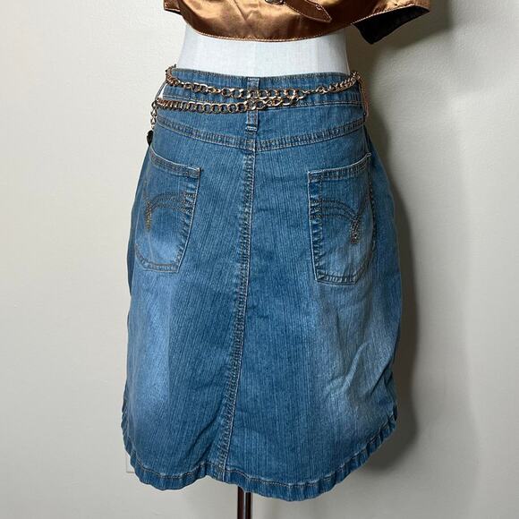 Vintage y2k denim skirt with boho lace floral - Picture 5 of 5